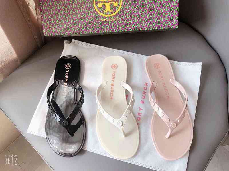 New Tb High Quality Women's Herringbone Flip Flop Flat Bottom Clip Foot Sandal Beach Jelly Shoes Summer, White
New Tb High Quality Women's Herringbone Flip Flop Flat Bottom Clip Foot Sandal Beach Jelly Shoes Summer, White