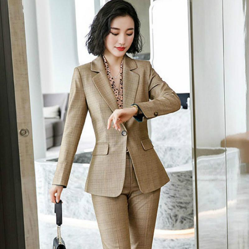 Office Professional Women' Suits High Quality Elegant Casual Autumn and Winter Ladies Plaid Jacket Fashion Trousers Two-piece, Blazer skirt b
Office Professional Women' Suits High Quality Elegant Casual Autumn and Winter Ladies Plaid Jacket Fashion Trousers Two-piece, Blazer skirt b