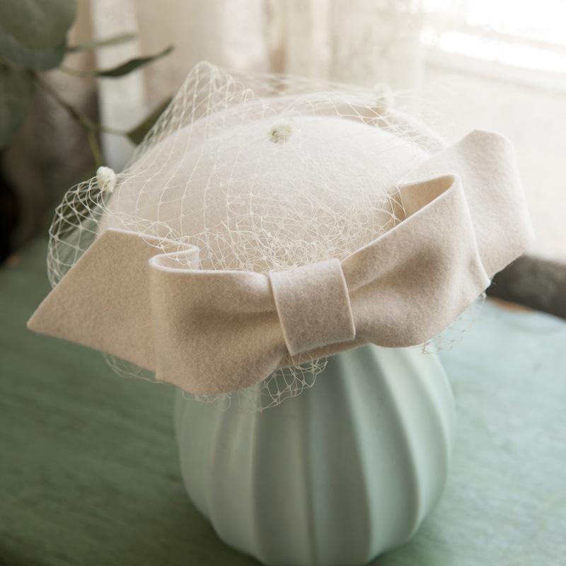 White Green Pure Wool Berets Women Classic Face Veil Mesh Fedora Headwear Ladies Wedding Royal Banquet Cocktail Bow Hat1
White Green Pure Wool Berets Women Classic Face Veil Mesh Fedora Headwear Ladies Wedding Royal Banquet Cocktail Bow Hat1