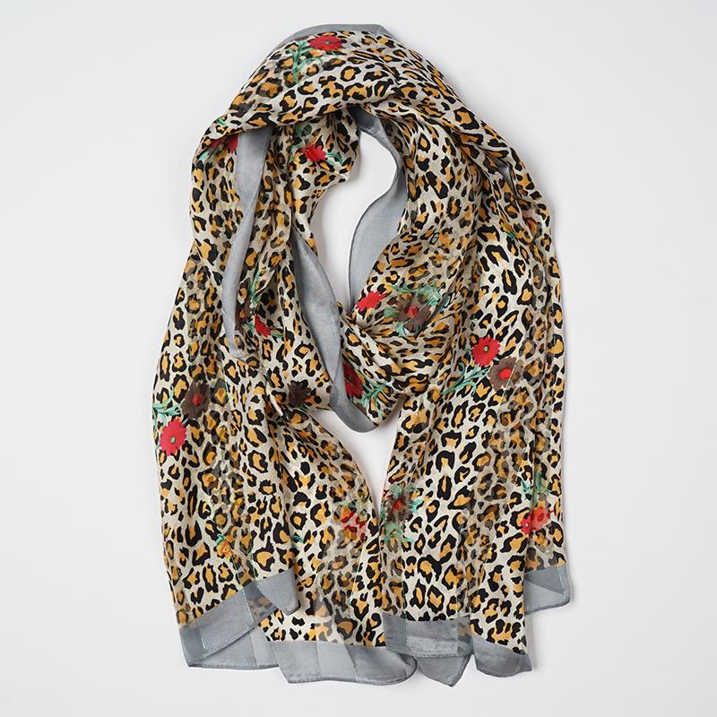 Women's 100% Pure Silk georgette Long Big Scarf Shawl Wrap Neckerchief 170x52cm 66"x20"034-3
Women's 100% Pure Silk georgette Long Big Scarf Shawl Wrap Neckerchief 170x52cm 66"x20"034-3