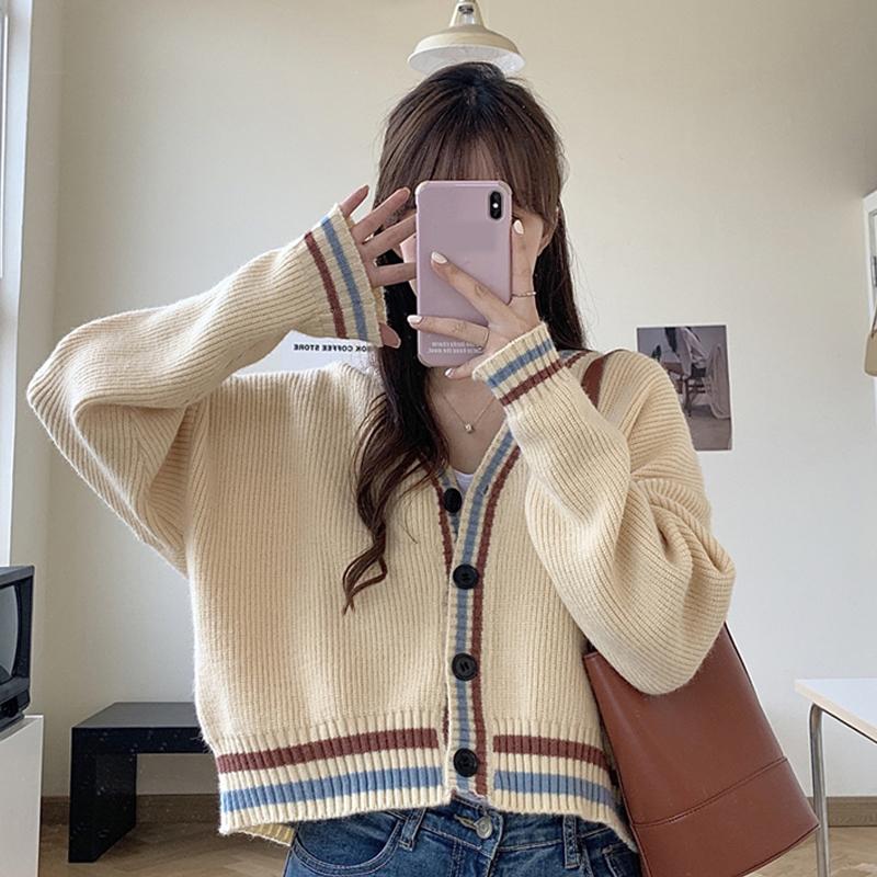 Japanese fashion patchwork v-neck knitted Sweaters Women's Clothing Korean new casual loose Cardigans autumn ladies tops hipster, Black green stripes
Japanese fashion patchwork v-neck knitted Sweaters Women's Clothing Korean new casual loose Cardigans autumn ladies tops hipster, Black green stripes