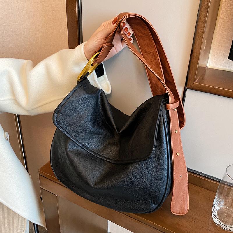 Vintage Shoulder Bag Pure Color Soft PU Leather Crossbody Bags for Women 2021 Fashion Luxury Shoulder Hand Bags Women Tote, Black
Vintage Shoulder Bag Pure Color Soft PU Leather Crossbody Bags for Women 2021 Fashion Luxury Shoulder Hand Bags Women Tote, Black
