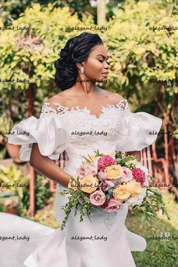 African Mermaid Wedding Dresses 3D-Floral Applique Lace Ruffles Satin Bridal Gown Sweep Train Custom Made Robe De Mariee