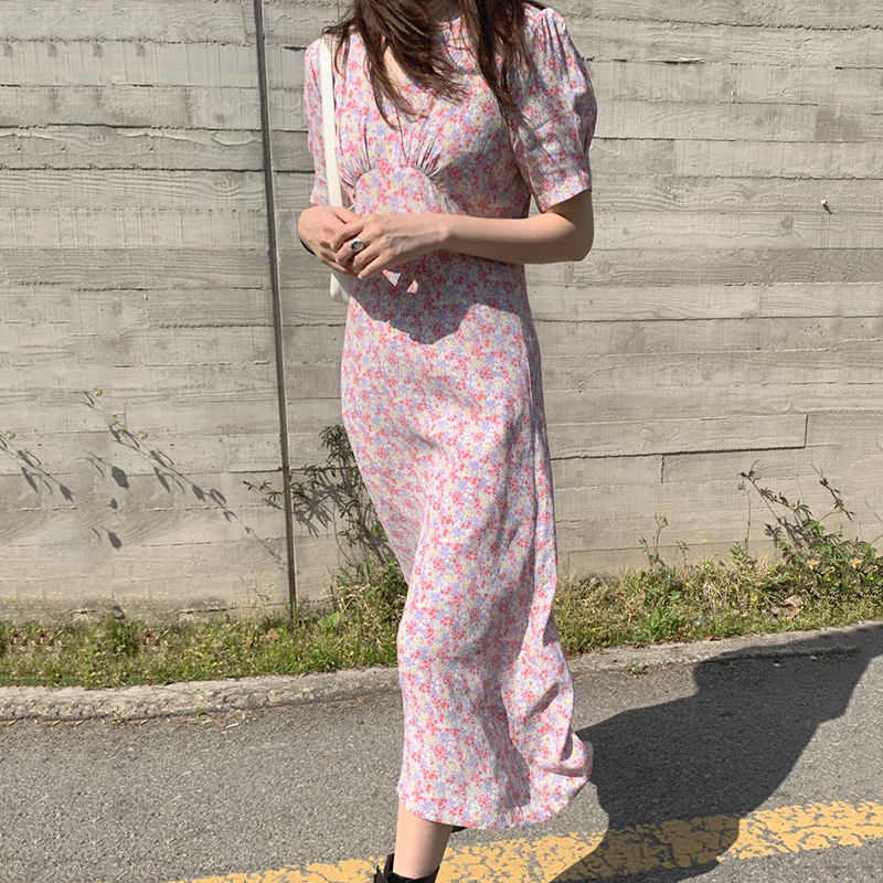 SHENGPALAE Summer Women Vintage Loose High Waist Slim Was Thin Elegant Small Floral V-neck Puff Sleeve Maxi Dress ZA4584 T200613