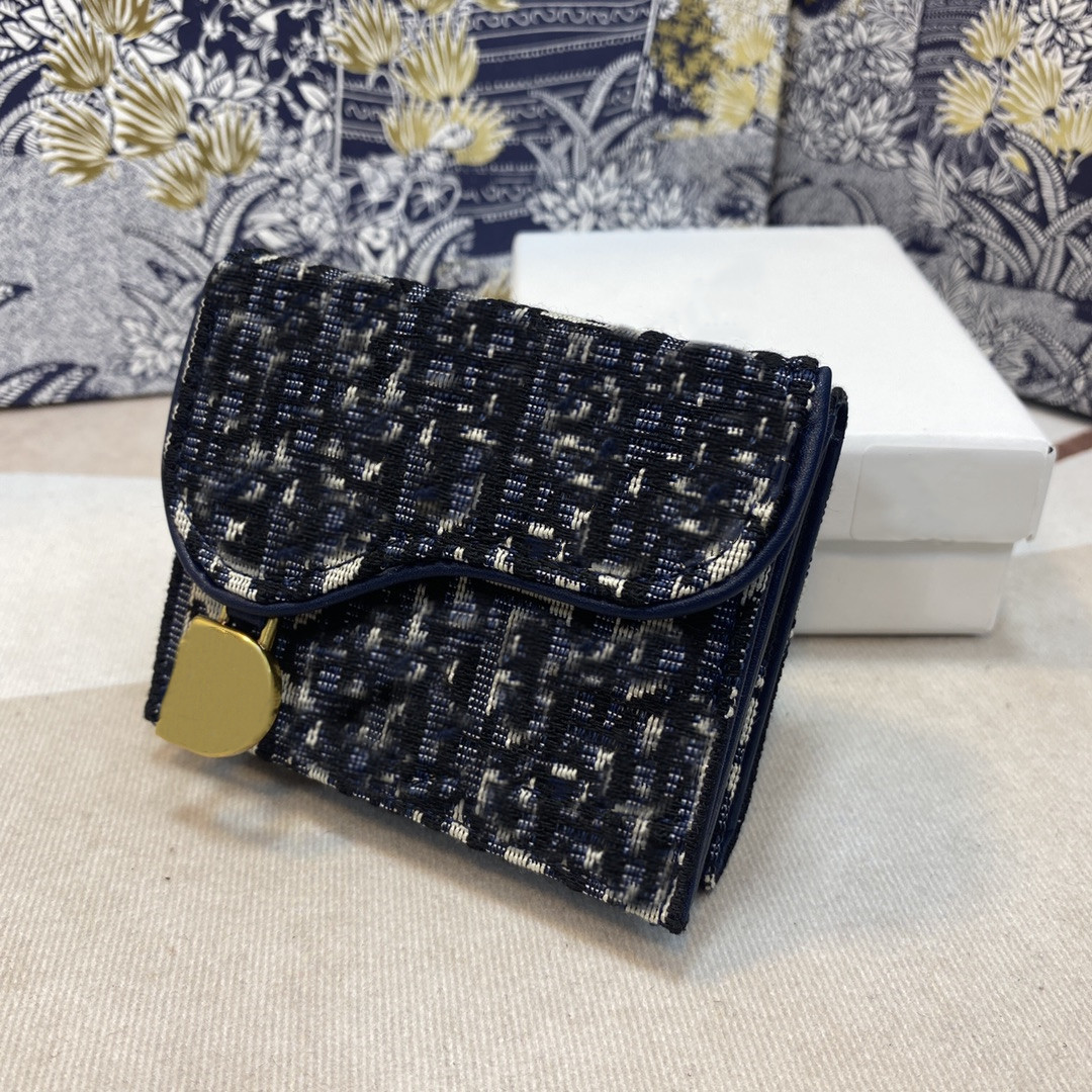 2021 embroidered cardholder women's D card holder designer leather canvas luxury Vintage Wallet Mini bank card bag card holder zero wallet, Gray letters
2021 embroidered cardholder women's D card holder designer leather canvas luxury Vintage Wallet Mini bank card bag card holder zero wallet, Gray letters