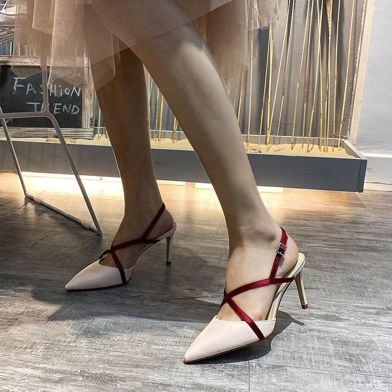 2021 Spring and Summer New Cross-pointed Products Single Women's Shoes Baotoed Fairy Sandals 0B5F, Creamy-white.
2021 Spring and Summer New Cross-pointed Products Single Women's Shoes Baotoed Fairy Sandals 0B5F, Creamy-white.