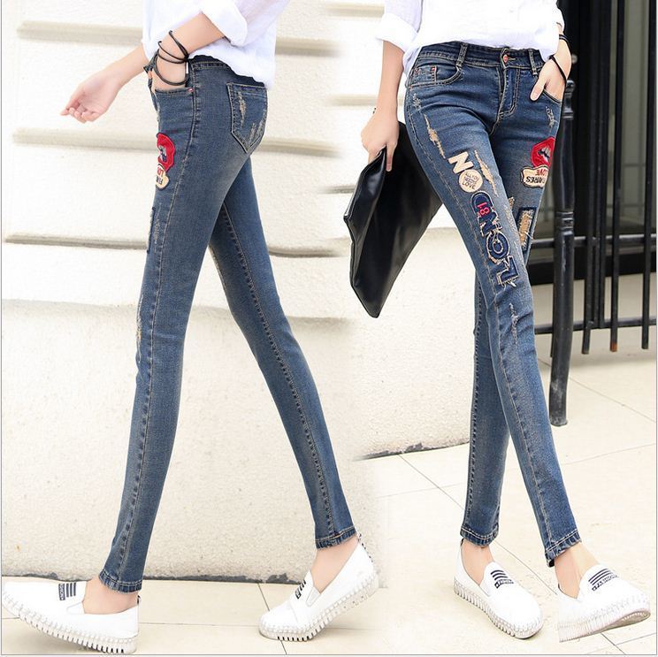 New Lip Denim Pants Ripped Hole Elastic Ladies Skinny Pencil Pantsembroidery Lips Letter Jeans Trousers For Women 201109, Dark blue
New Lip Denim Pants Ripped Hole Elastic Ladies Skinny Pencil Pantsembroidery Lips Letter Jeans Trousers For Women 201109, Dark blue