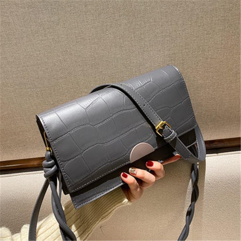 Crocodile Pattern Small Square Bag 2021 Trendy High Quality Leather Shoulder Bag Designer Handbags Luxury Crossbody Bags, Black
Crocodile Pattern Small Square Bag 2021 Trendy High Quality Leather Shoulder Bag Designer Handbags Luxury Crossbody Bags, Black