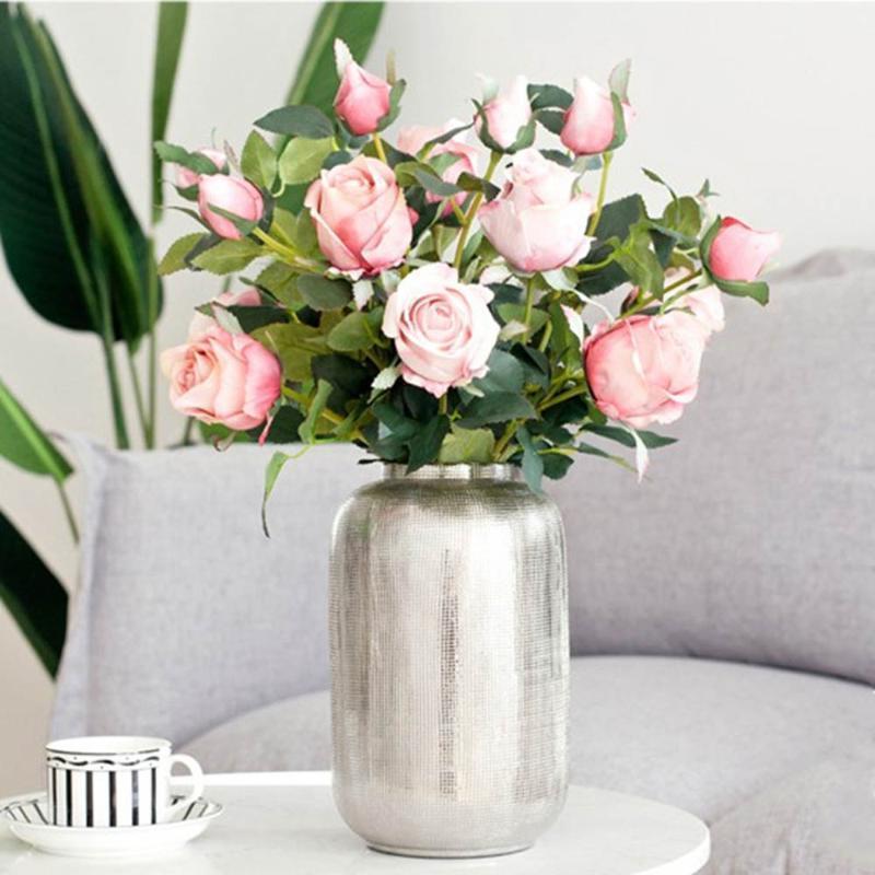 10pcs/lot American Retro 65cm Pink White Silk Cloth Rose For Wedding Banquet Party Decoration Plastic Artificial Flower1
10pcs/lot American Retro 65cm Pink White Silk Cloth Rose For Wedding Banquet Party Decoration Plastic Artificial Flower1