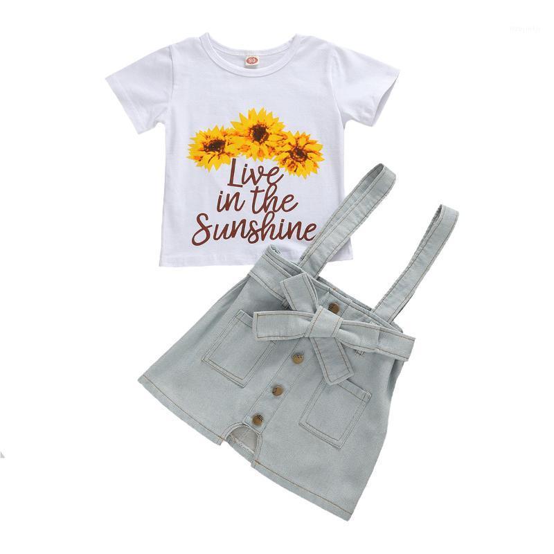 2020 Summer Lovely Kids Baby Girls Clothes Set 2pcs Sunflowers Print Short Sleeve T Shirts+Button Overalls Skirts Outfits 2-8Y1, As pic
2020 Summer Lovely Kids Baby Girls Clothes Set 2pcs Sunflowers Print Short Sleeve T Shirts+Button Overalls Skirts Outfits 2-8Y1, As pic