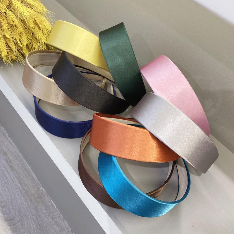 Hair Hoop Candy Color Hair Accessories Girls Korean Fashion Band Popular 1PC Wide Headband Brief 4cm Satin Covered Women
Hair Hoop Candy Color Hair Accessories Girls Korean Fashion Band Popular 1PC Wide Headband Brief 4cm Satin Covered Women