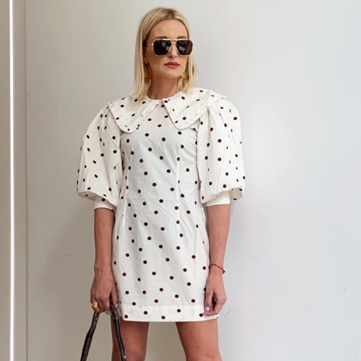 New Dot White Vintage Mini Women Three Quarter Sleeve Turn Down Collar Short Es Casual Cozy Femme Vestidos 2021 8gxt
New Dot White Vintage Mini Women Three Quarter Sleeve Turn Down Collar Short Es Casual Cozy Femme Vestidos 2021 8gxt