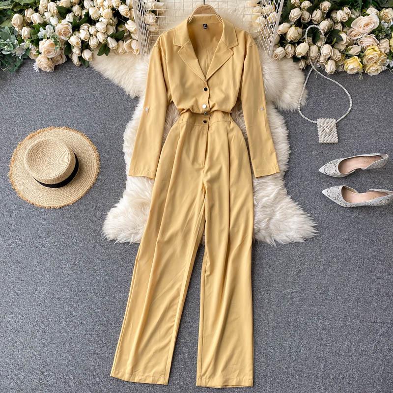 Teeuiear Slim notched neck autumn Full Length Jumpsuit Vintage slim waist Elegant rompers Women long sleeve office Romper, Green
Teeuiear Slim notched neck autumn Full Length Jumpsuit Vintage slim waist Elegant rompers Women long sleeve office Romper, Green