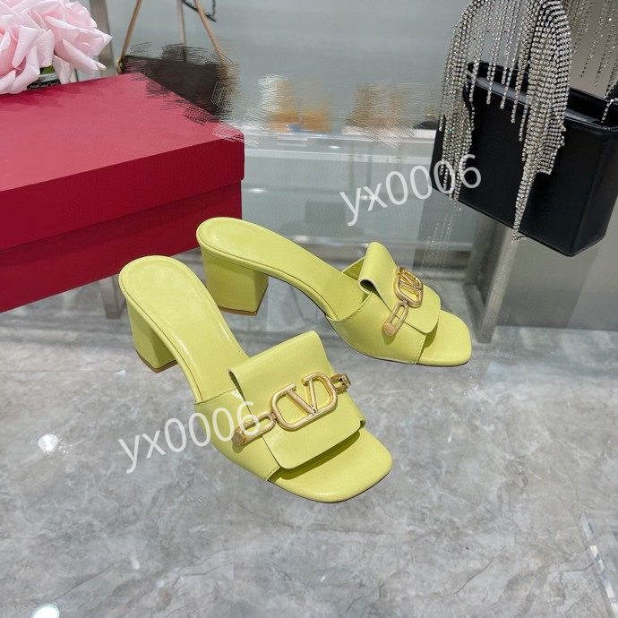 soft cowhide shoes 35-42 comfortable net red men handmade leather oxford bottom ox tendon soled yh21124, Red;white
soft cowhide shoes 35-42 comfortable net red men handmade leather oxford bottom ox tendon soled yh21124, Red;white