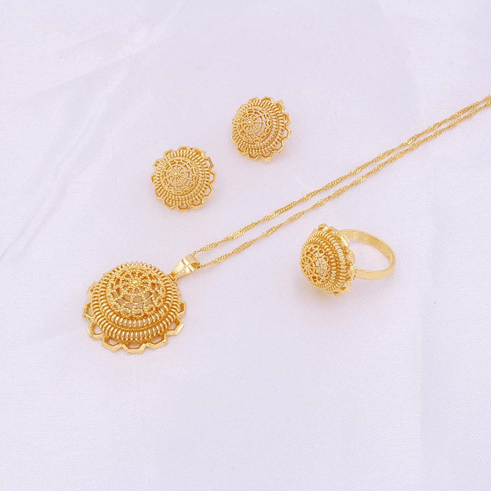 18K Jewelry sets Necklace Earrings Ring collares jewellery set for women Dubai African Saudi Arabia bridal wedding gifts, Golden
18K Jewelry sets Necklace Earrings Ring collares jewellery set for women Dubai African Saudi Arabia bridal wedding gifts, Golden