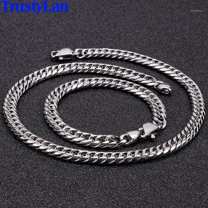 Gold Stainless Steel Miami Cuban Link Chain Mens Bracelets Jewelry Hip- Style 9MM Thick Necklace Bracelet Men Water Proof1
Gold Stainless Steel Miami Cuban Link Chain Mens Bracelets Jewelry Hip- Style 9MM Thick Necklace Bracelet Men Water Proof1