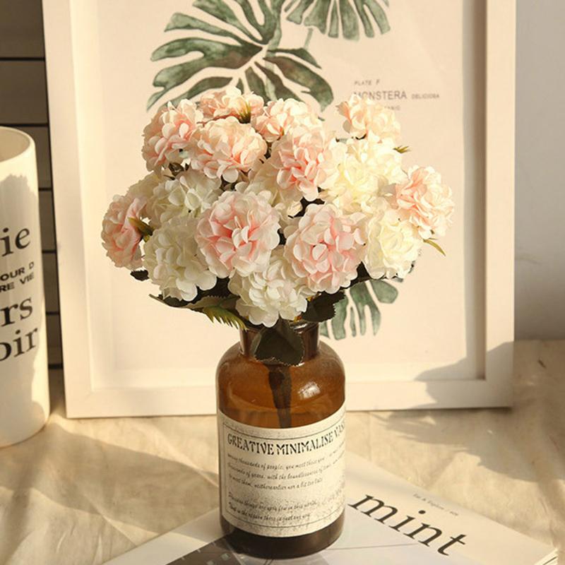Simulation ball Chrysanthemum Artificial Hydrangea Flowers Bouquet Home Decorations Wedding Silk Fake Flowers Table Decoration
Simulation ball Chrysanthemum Artificial Hydrangea Flowers Bouquet Home Decorations Wedding Silk Fake Flowers Table Decoration