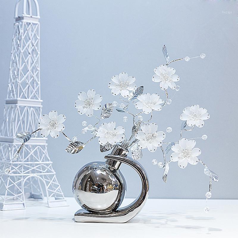 Europe White Brown Ceramic Crystal Flower Vase Home Decoration Accessories Handicraft Crafts Figurines & Miniatures Wedding Gift1
Europe White Brown Ceramic Crystal Flower Vase Home Decoration Accessories Handicraft Crafts Figurines & Miniatures Wedding Gift1