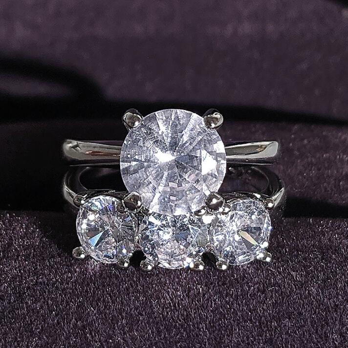 Choucong Three Stone Wedding Rings Simple Fashion Jewelry Large Round Cut White 5A Cubic Zircon CZ Diamond Promise Party Women Engagement Bridal Ring 