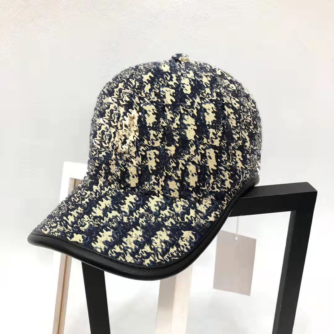Luxurys fashion Designers baseball caps Casquette mens and womens big cornice summer sunshade duck tongue cap versatile beach leisure high quality 4 colors, Grey
Luxurys fashion Designers baseball caps Casquette mens and womens big cornice summer sunshade duck tongue cap versatile beach leisure high quality 4 colors, Grey