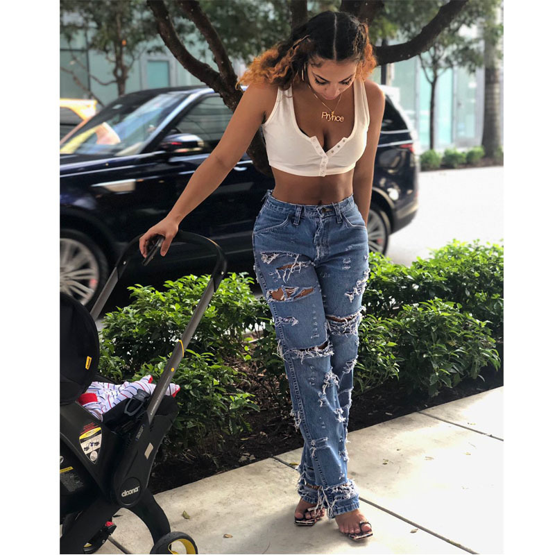 Tsuretobe Casual Hole Jean Pants Women Destroyed Ripped Distressed Slim Trousers Ladies Fashion Hollow Out Deans Pant Female 201029