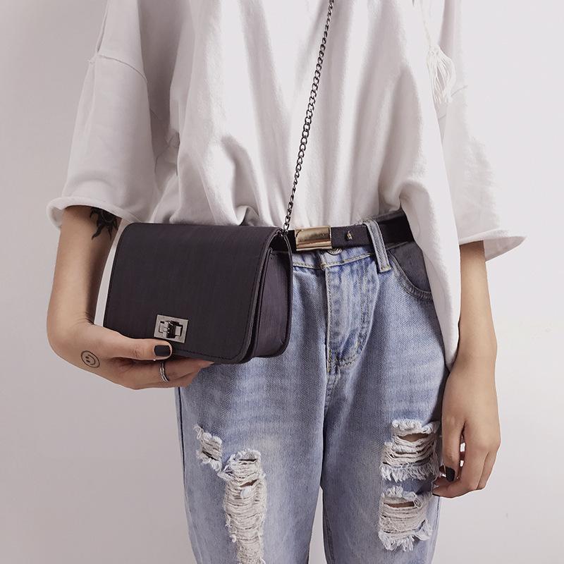 Female Messenger Bag Women Shoulder Diagonal Cross Body Bag Square Cloth Pattern Turn Lock Mini The Tide, Black
Female Messenger Bag Women Shoulder Diagonal Cross Body Bag Square Cloth Pattern Turn Lock Mini The Tide, Black