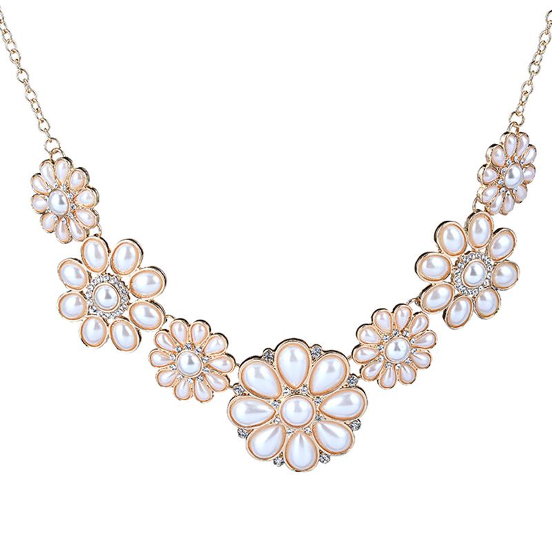 Marte&Joven Luxury Simulated Pearl Chokers Necklaces Jewelry for Women Floral Pendant Gold Color Statement Necklace Accessories
Marte&Joven Luxury Simulated Pearl Chokers Necklaces Jewelry for Women Floral Pendant Gold Color Statement Necklace Accessories