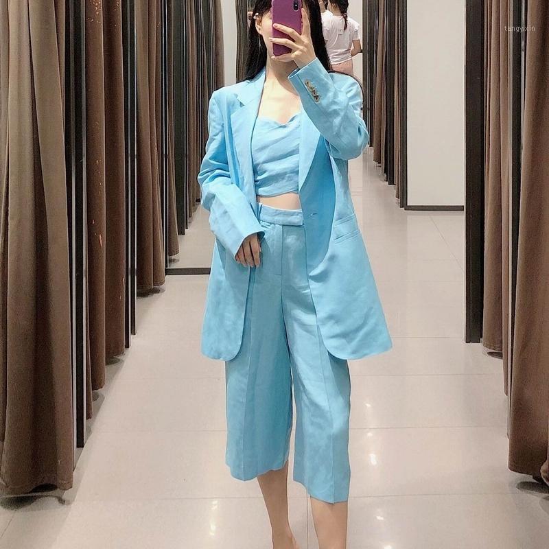 Women Blazer and Capri Autumn 2020 New Fashion Long Outwear Short Pants Modern Lady Sets1, Camis
Women Blazer and Capri Autumn 2020 New Fashion Long Outwear Short Pants Modern Lady Sets1, Camis