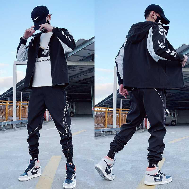 2020 Hip Hop 2 Pieces Set Mens Tracksuit Casual Letter Print Suits Loose Stand Collar Sweatshirts Men Jacket+Pants Sets Clothing, Pink
2020 Hip Hop 2 Pieces Set Mens Tracksuit Casual Letter Print Suits Loose Stand Collar Sweatshirts Men Jacket+Pants Sets Clothing, Pink