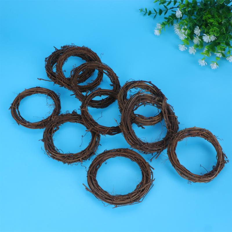 10 Pcs 8CM Unfinished Natural Dried Rattan Ring American Country Style Wreath Decorations for Indoor Home Party DIY Decoration, As shown
10 Pcs 8CM Unfinished Natural Dried Rattan Ring American Country Style Wreath Decorations for Indoor Home Party DIY Decoration, As shown