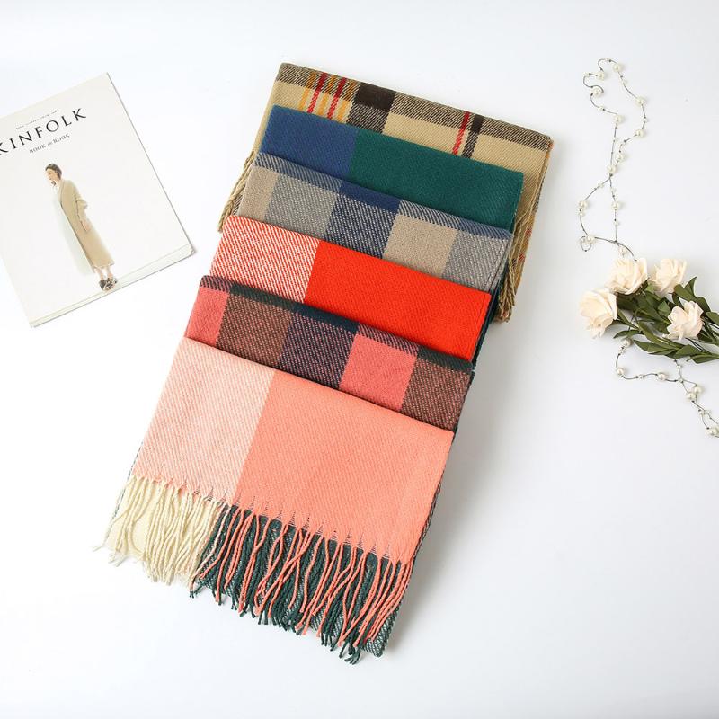 Autumn and winter new ladies scarf Korean cashmere plaid scarf indoor and outdoor warm checkered shawl
Autumn and winter new ladies scarf Korean cashmere plaid scarf indoor and outdoor warm checkered shawl