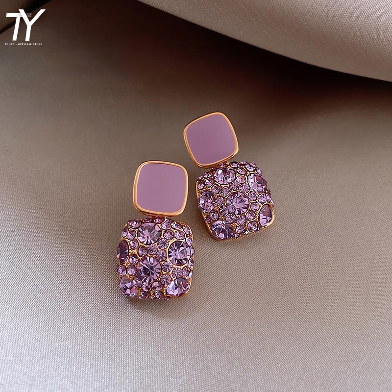 2020 new noble purple Square Earrings sexy women jewelry fashion inlaid Crystal Earrings party dress with accessories
2020 new noble purple Square Earrings sexy women jewelry fashion inlaid Crystal Earrings party dress with accessories