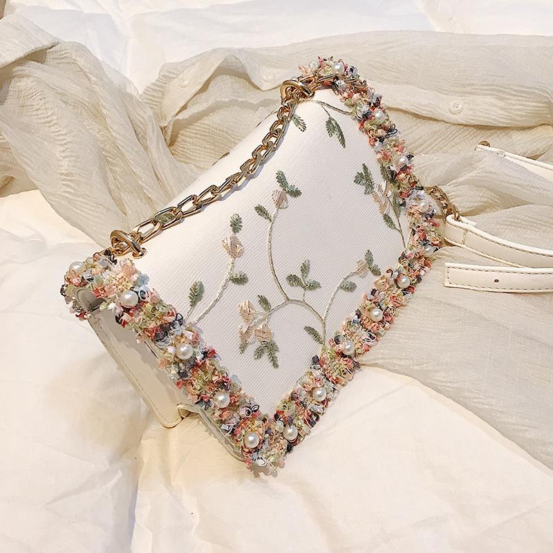 Trendy Women Bag with Lace Flower Handbag PU Leather Chic Flower Pearl Girl Crossbody Bag Chain Shoulder Bags For female, White
Trendy Women Bag with Lace Flower Handbag PU Leather Chic Flower Pearl Girl Crossbody Bag Chain Shoulder Bags For female, White