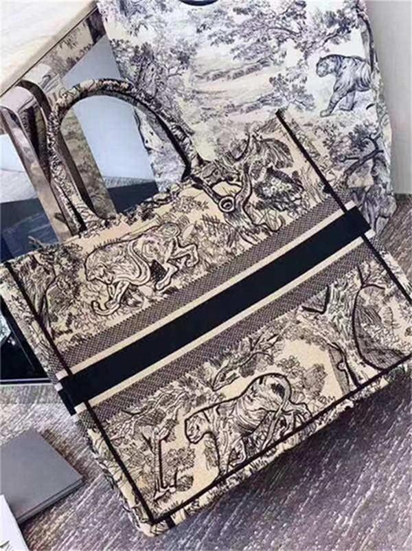Fashion Evening bags book tote ladies large-capacity classic handbags retro ethnic style canvas handmade embroidery pattern bag #2021#, Make up the difference
Fashion Evening bags book tote ladies large-capacity classic handbags retro ethnic style canvas handmade embroidery pattern bag #2021#, Make up the difference