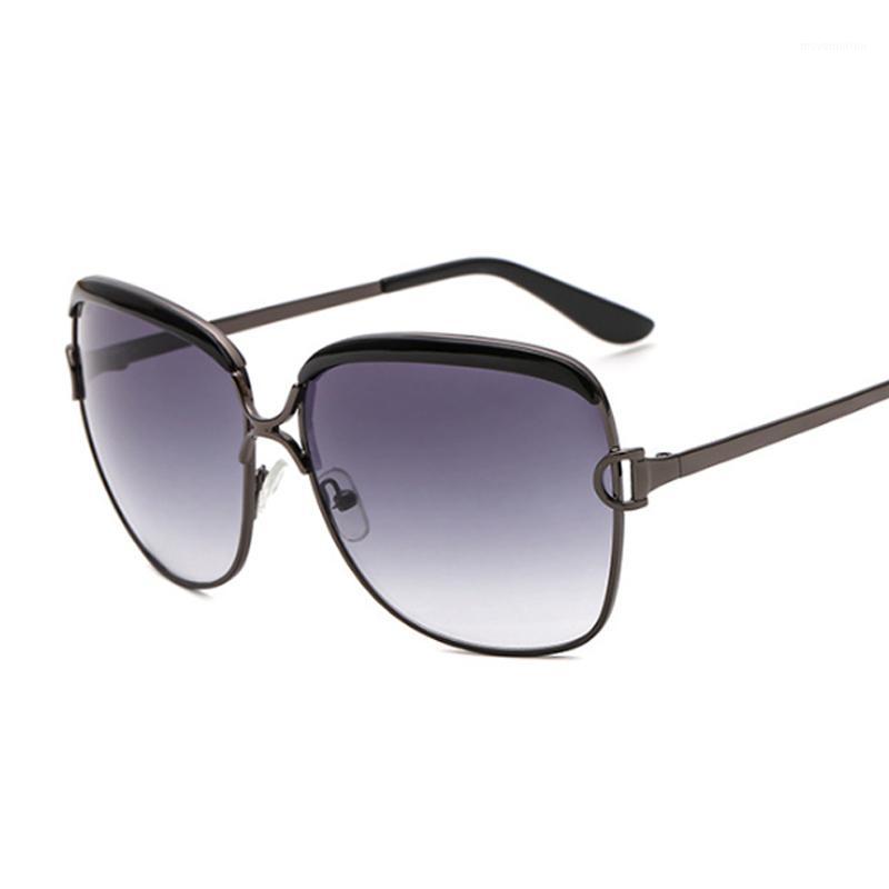 Fashion Black Oversized Sunglasses Women Brand Designer Ladies Sunglasses Vintage Metal Big Frame Luxury Gradient1
Fashion Black Oversized Sunglasses Women Brand Designer Ladies Sunglasses Vintage Metal Big Frame Luxury Gradient1