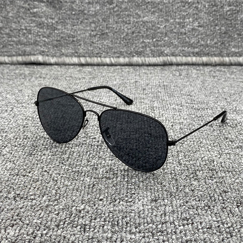 621s lassic Brand Sale Luxury 2022 Designer Sunglasses For Mens Vintage Pilot Sun Glasses Metal Frame UV400 Men Women sunglass With Box
621s lassic Brand Sale Luxury 2022 Designer Sunglasses For Mens Vintage Pilot Sun Glasses Metal Frame UV400 Men Women sunglass With Box