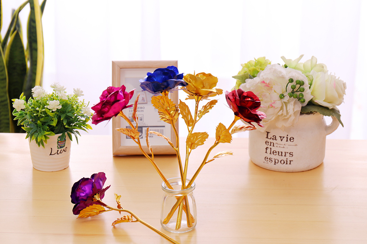 Fashion 24k Gold Foil Plated Rose Creative Gifts Lasts Forever Rose for Lover's Wedding Christmas Day Gifts Home Decoration, Red
Fashion 24k Gold Foil Plated Rose Creative Gifts Lasts Forever Rose for Lover's Wedding Christmas Day Gifts Home Decoration, Red