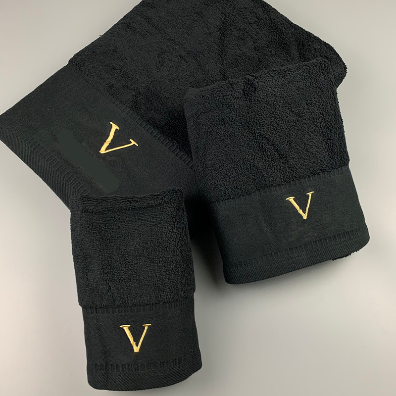 8 Colors Luxury Letter Towels Set Fashion 3 Pieces Quick Dry Designer Towel Classic Baroque Pattern Men Women, 30*30+40*80+70*140cm
8 Colors Luxury Letter Towels Set Fashion 3 Pieces Quick Dry Designer Towel Classic Baroque Pattern Men Women, 30*30+40*80+70*140cm