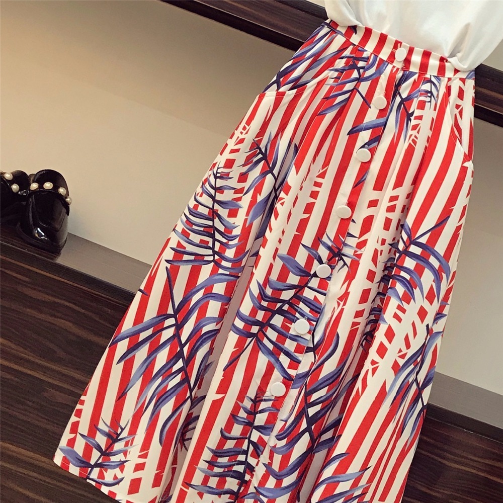 High Quality Runway Style Women Two Piece Sets Letter Print Short Tshirt Tops and Singlebreasted Striped Print Mid Skirt Sets