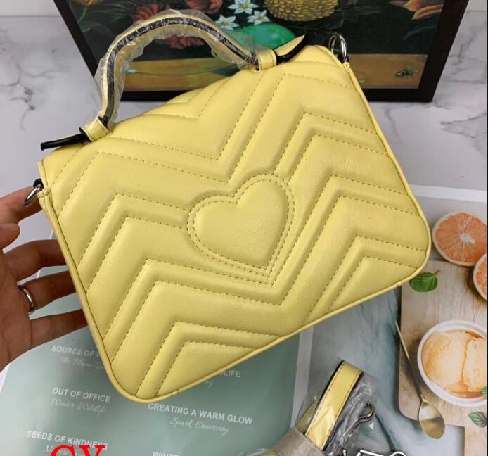 Mini Fashion Cute Bags High Quality women Shoulder bag Pu leather and sliver chain bag Crossbody Messenger bag Female handbag wallet 21CM, Green
Mini Fashion Cute Bags High Quality women Shoulder bag Pu leather and sliver chain bag Crossbody Messenger bag Female handbag wallet 21CM, Green