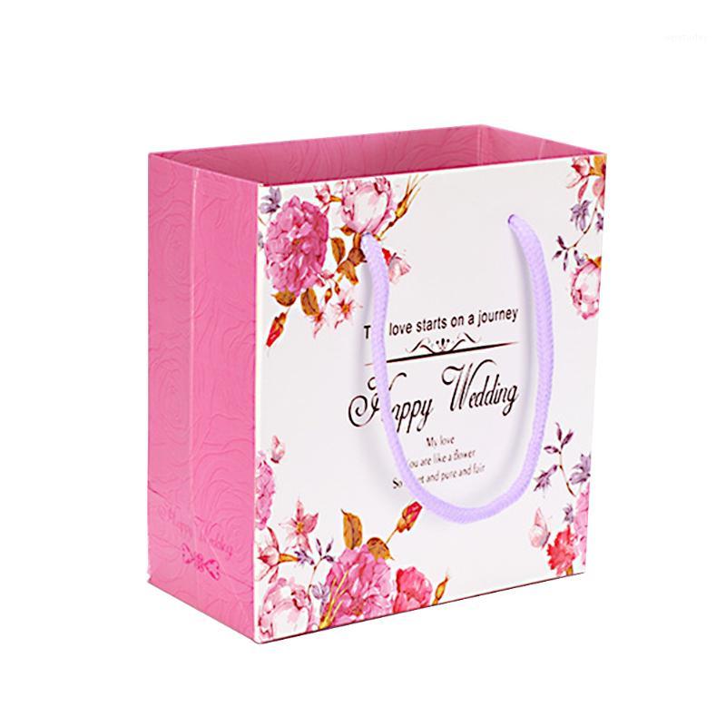 5Pcs Wedding Supplies Foldable Birthday Party Paper Wrap Letters Festival Present Candy Floral Print Portable Gift Bag Delicate1
5Pcs Wedding Supplies Foldable Birthday Party Paper Wrap Letters Festival Present Candy Floral Print Portable Gift Bag Delicate1