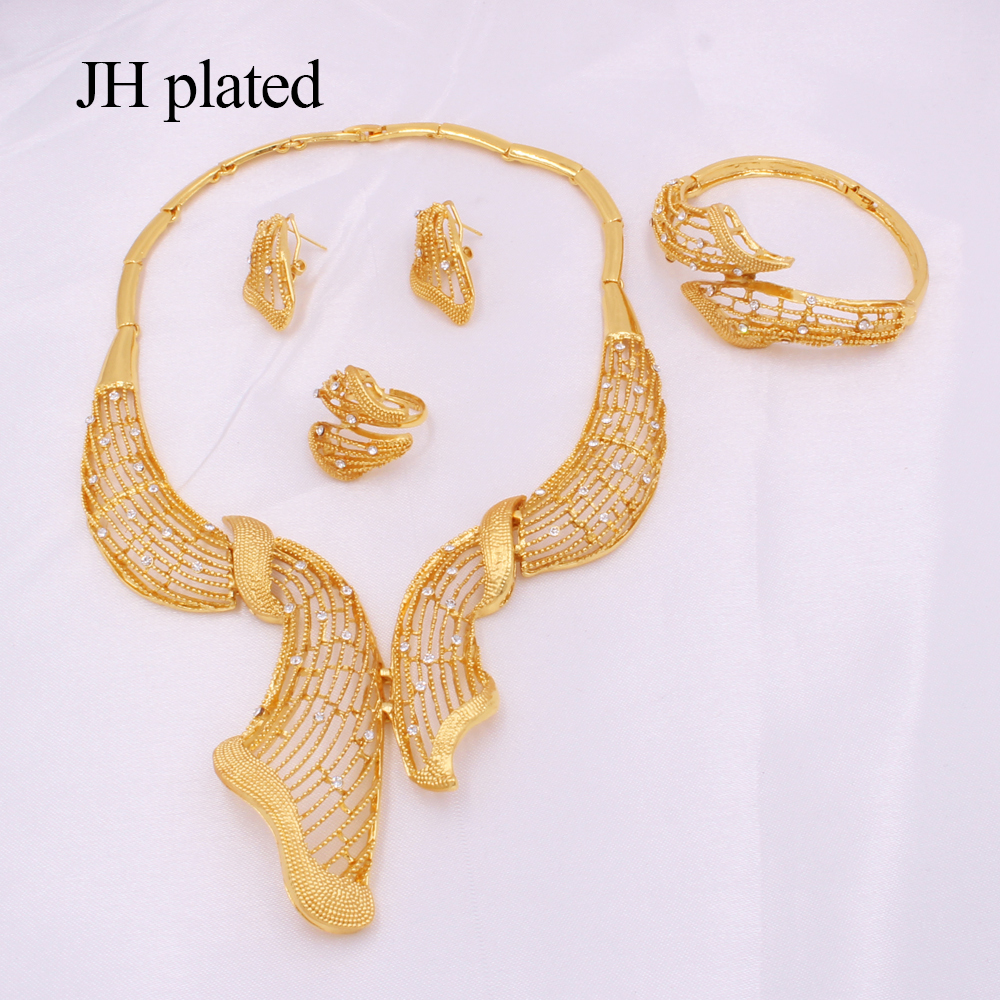 Jewelry sets Dubai gold color African bridal wedding party gifts for women Nigeria Necklace Bracelet Earrings ring set jewellery 201222