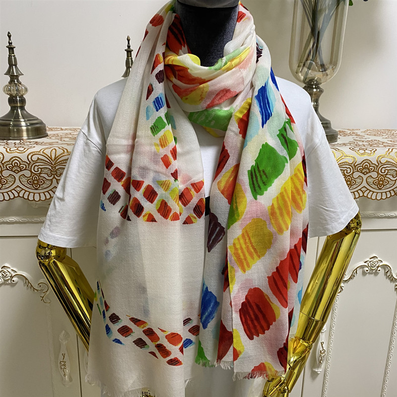 New design good quality 100% cashmere material thin and soft print letters long scarves for women big size 180cm -100cm, Blue;gray
New design good quality 100% cashmere material thin and soft print letters long scarves for women big size 180cm -100cm, Blue;gray