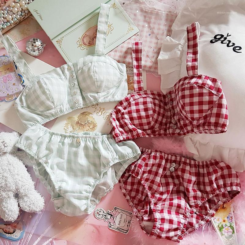 French Vintage Small Fresh Plaid Button Strapless Underwear Set student girl comfortable cotton cup sweet Bra & panties Sets1, Yellow
French Vintage Small Fresh Plaid Button Strapless Underwear Set student girl comfortable cotton cup sweet Bra & panties Sets1, Yellow