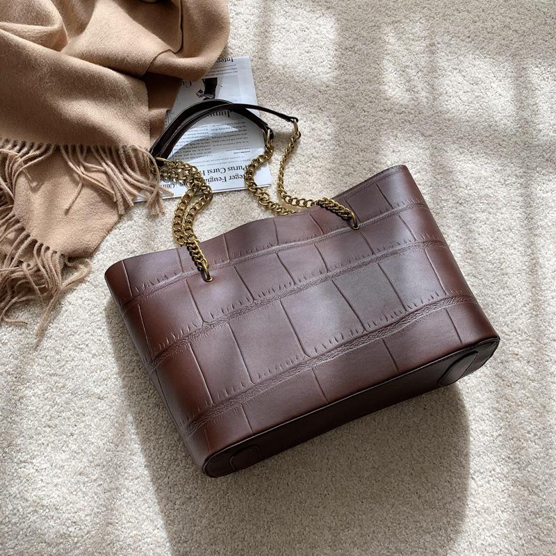 Stone Pattern Shoulder Chain Bag For Women's Pu Leather Handbags Luxury Lady Hand Bags Women Messenger Bag Big Tote Sac A Main, Black
Stone Pattern Shoulder Chain Bag For Women's Pu Leather Handbags Luxury Lady Hand Bags Women Messenger Bag Big Tote Sac A Main, Black