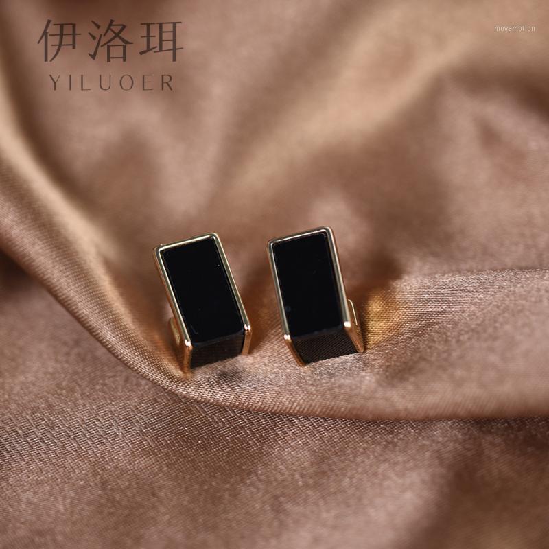 women earrings 2020 fashion jewelry stud earrings orecchini dona cute fashion for women1
women earrings 2020 fashion jewelry stud earrings orecchini dona cute fashion for women1