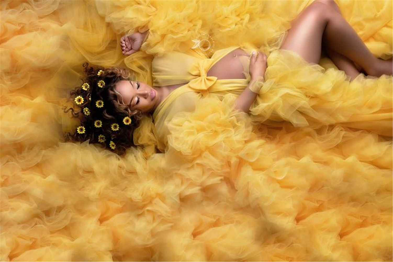 Ruffles Night Robe Yellow Maternity Dress for Photoshoot or Babyshower Photo Shoot Lady Sleepwear Bathrobe Sheer Nightgown