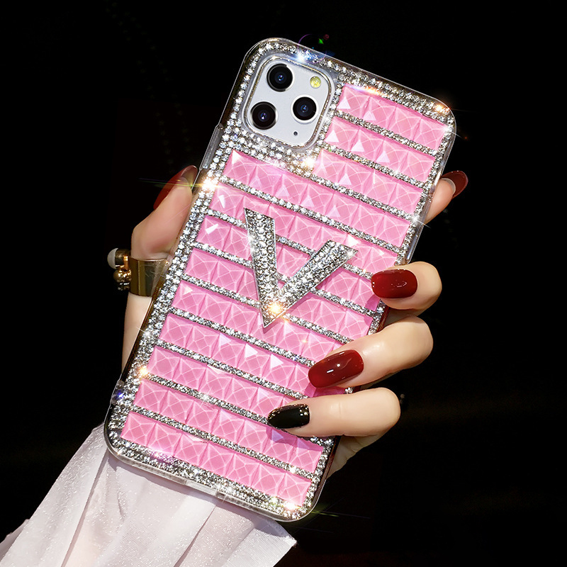 Suitable for iPhone 11 12 Pro Max XS XR x 7 8 plus luxury designer women's mobile phone case shiny letter fashion diamond mobile phone case
Suitable for iPhone 11 12 Pro Max XS XR x 7 8 plus luxury designer women's mobile phone case shiny letter fashion diamond mobile phone case