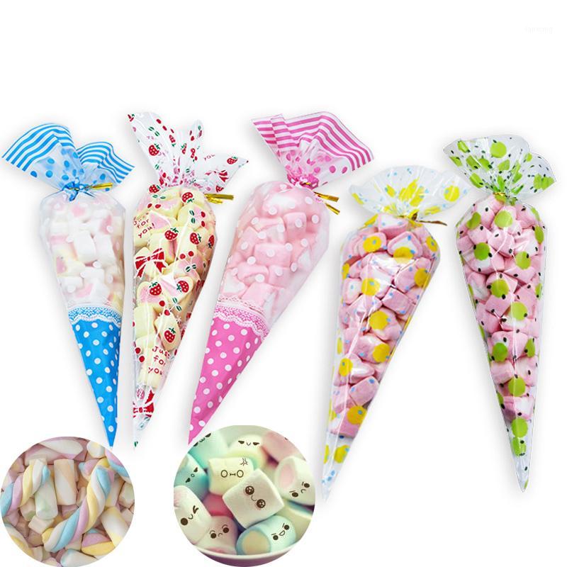 50pcs/set Cute Triangular Plastic Bag DIY Wedding Birthday Party Sweet Candy Bag Cookie Cone Storage Gift Bags Party Favors1
50pcs/set Cute Triangular Plastic Bag DIY Wedding Birthday Party Sweet Candy Bag Cookie Cone Storage Gift Bags Party Favors1