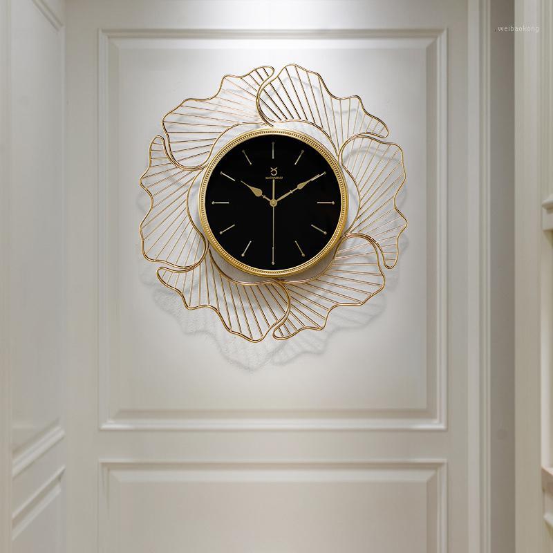 New Chinese Style Ginkgo Leaf Wall Clock Modern Simplicity Clock A Living Room Pocket Watch Originality Light Extravagant1
New Chinese Style Ginkgo Leaf Wall Clock Modern Simplicity Clock A Living Room Pocket Watch Originality Light Extravagant1